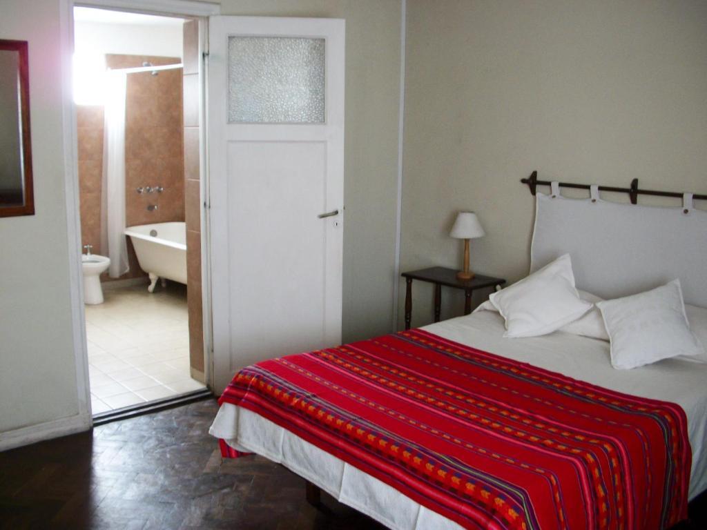 Hostal Pueblo Andino Salta Zimmer foto